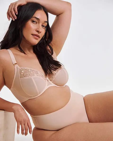 Elomi Elomi Namrah Plunge Wired Bra Pale Blush Pale Blush Female 36F EB09409