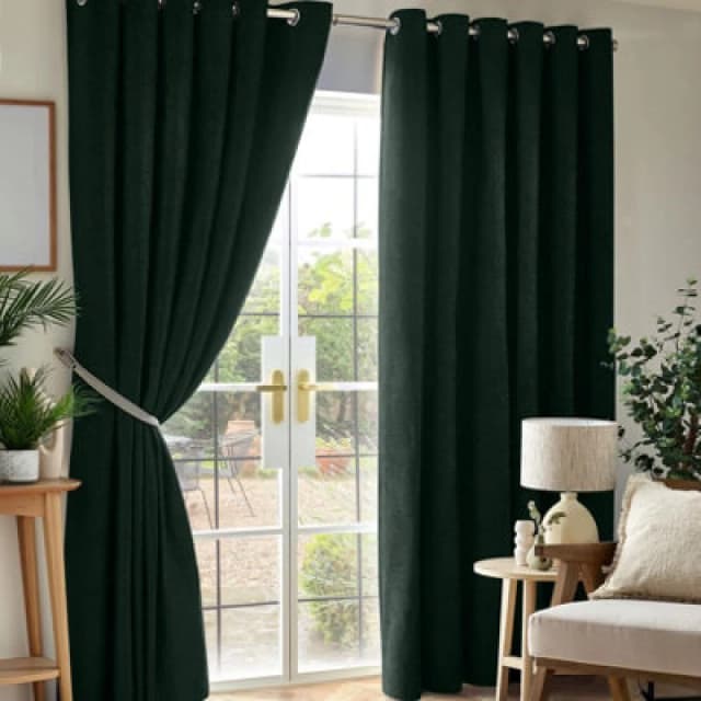 Luxury Living Chenille Blackout Ring Top Eyelet Curtains 117Cm X 137Cm Green
