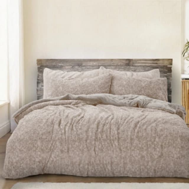 Velosso Teddy Fleece Duvet Cover & Pillowcase Set, Luxurious Look & Warm Bedding, Machine Washable Bedroom Decor - Natural