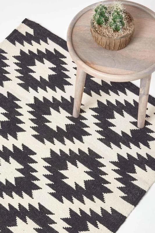 Homescapes Zurich Handwoven Black And White 100% Cotton Geometric Pattern Kilim Rug, 160 X 230 Cm