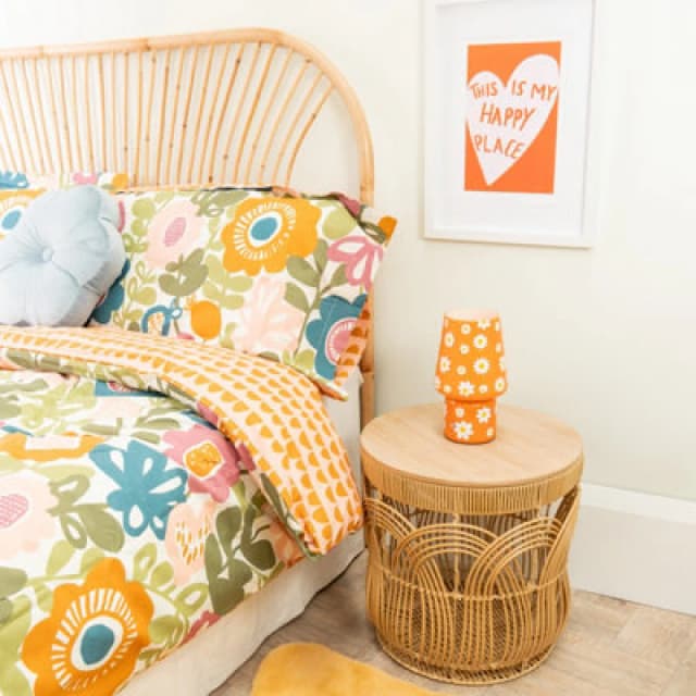 ValueLights Hanya Glass Rechargeable LED Portable Touch Table Lamp Bright Yellow