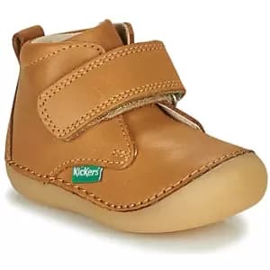 Kickers SABIO boys's Childrens Mid Boots in Brown. Sizes available:2 toddler,3 toddler,4 toddler,4.5 toddler,5.5 toddler,6 toddler