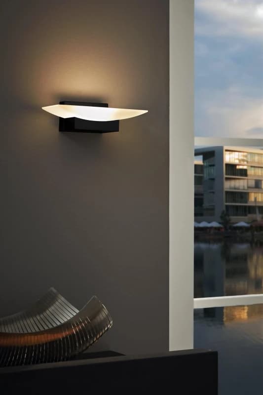 EGLO Eglo Metrass LED Plastic and Aluminium Black Uplighter Wall Light Black One Size Unisex 9002759988883