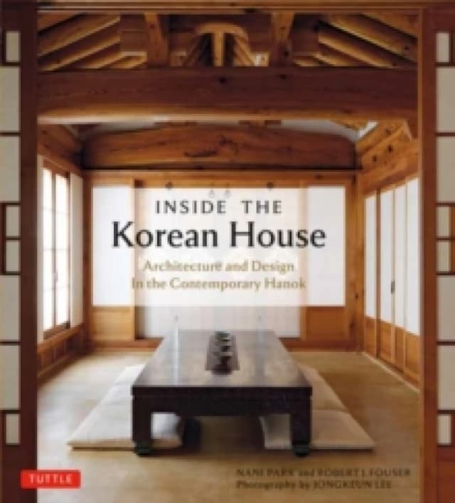 Inside the Korean House. Paperback. By Nani Park, Robert Fouser Books