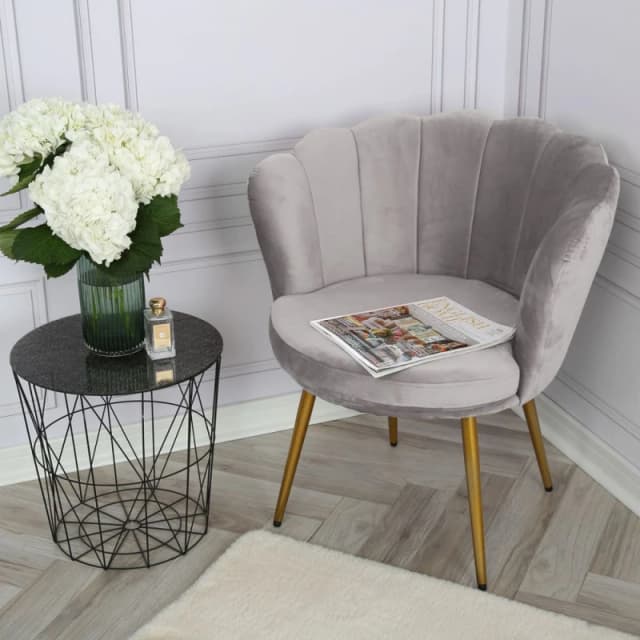 Home Garden Direct Flora - Velvet Accent Chair with Scalloped-back Design - Grey Grey Unisex