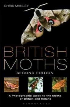 British Moths by Chris Manley Hardback