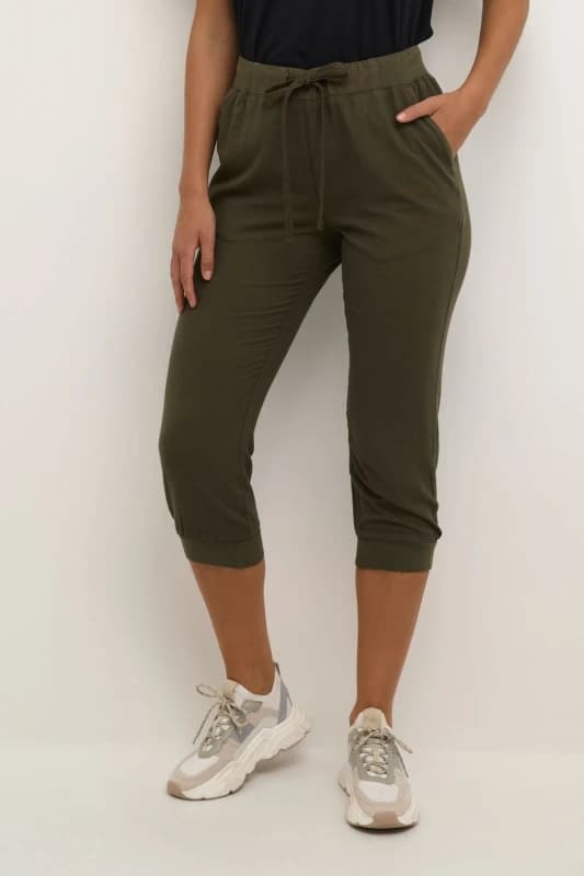 Kaffe Womens Naya Capri Cropped Trousers in Dark Olive Size: 10 Dark Olive Female 10