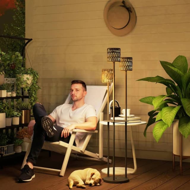 OUTSUNNY 3-Light Solar Rattan Floor Lamp with Shelf, Auto On/Off, Grey Grey Unisex