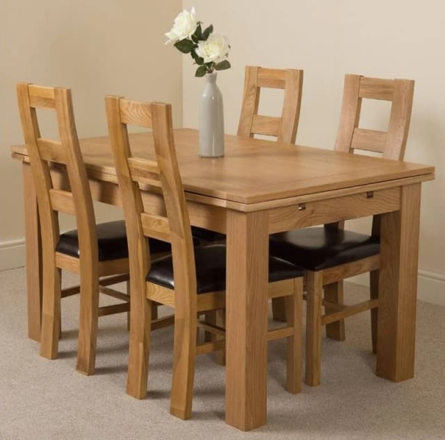 Thats Furniture Richmond 140-220cm Oak Extending Dining Table & 4 Yale Chairs in Brown Brown Unisex