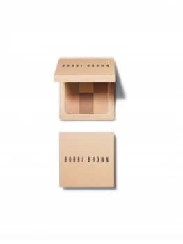 Bobbi Brown Nude Finish Illuminating Powder Buff