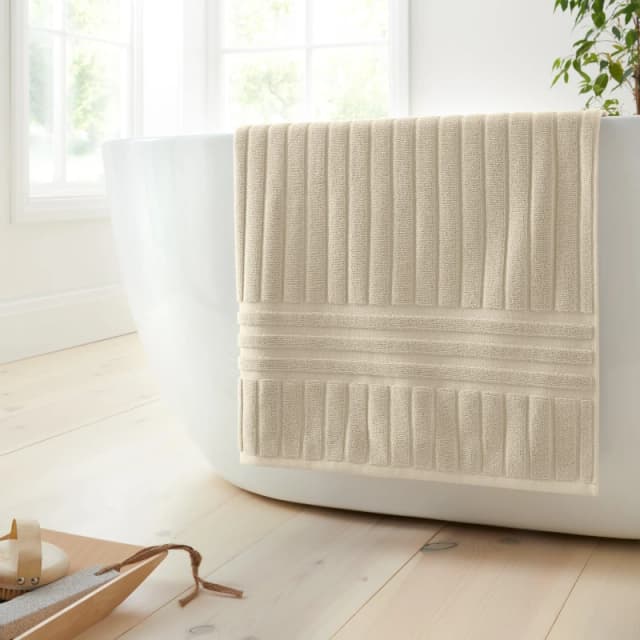 Bianca Bianca Hotel Towel 63 Natural unisex Sheet