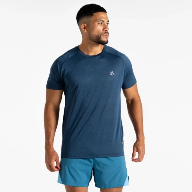 Dare 2b Dare 2b Men 'Accelerate' Fitness T-Shirt in Bright Blue Size: Small Bright Blue S Male 5063019554303