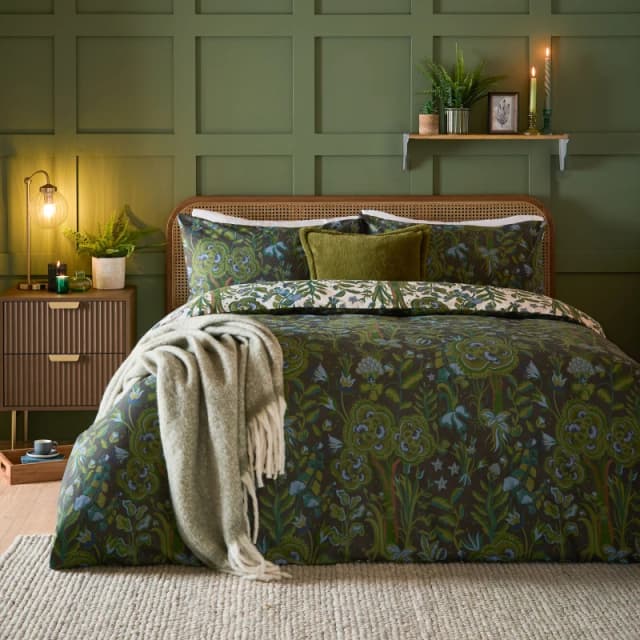 Furn Furn Garden of Wonder Reversible Duvet Cover Set in Green Size: Double Green Double Unisex 5025532357564