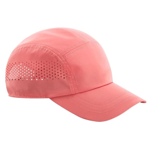 Beechfield Beechfield Men Technical Cap in Dusty Pink Dusty Pink One Size Male 5063107018090
