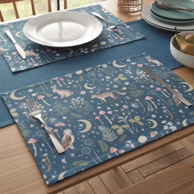 Catherine Lansfield Catherine Lansfield 'Enchanted Twilight Animals' Cotton Dining Placemat 4 Pack in Navy Navy 4 Pack Unisex 5057681188157