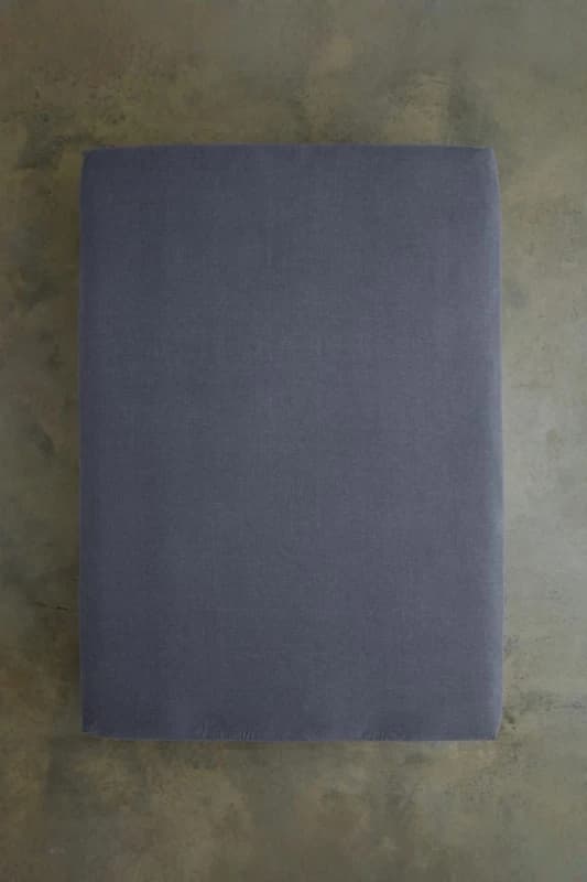 Deyongs Deyongs Southwick Melange Look Fitted Sheet - Smooth, Soft & Breathable in Navy Size: Super King Navy Super King Unisex 5054990144355