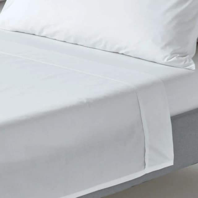 Homescapes White Egyptian Cotton Flat Sheet 200 Tc, Double