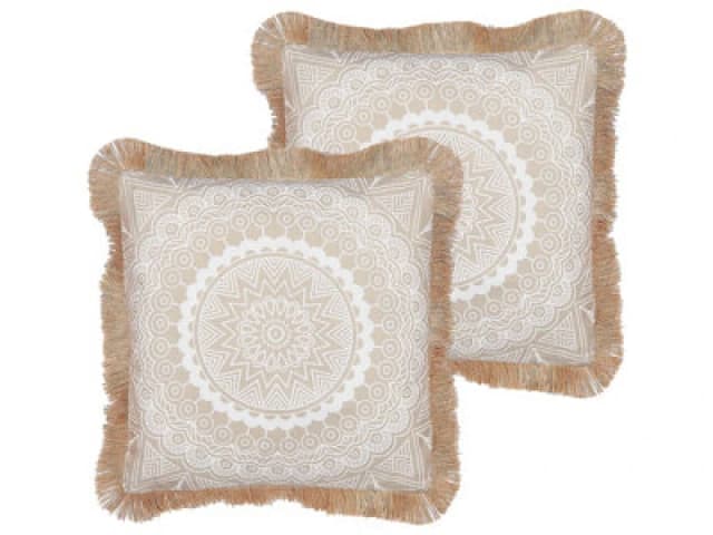 Beliani Set Of 2 Decorative Cushions Geranium 45 X 45cm Beige Oriental Pattern