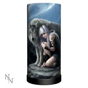 Protector Wolves Lamp UK Plug