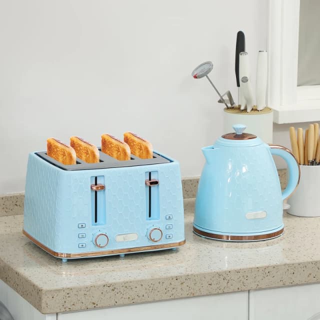 HOMCOM HOMCOM 1.7L Kettle and Toaster Set with Defrost Reheat and Crumb Tray in Light Blue Light Blue One Size Unisex 5063603053069