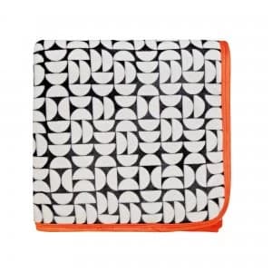 Helena Springfield Dahl Tolka Fleece Throw Black and white
