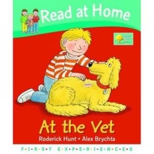 At the Vet by Roderick Hunt Hardback