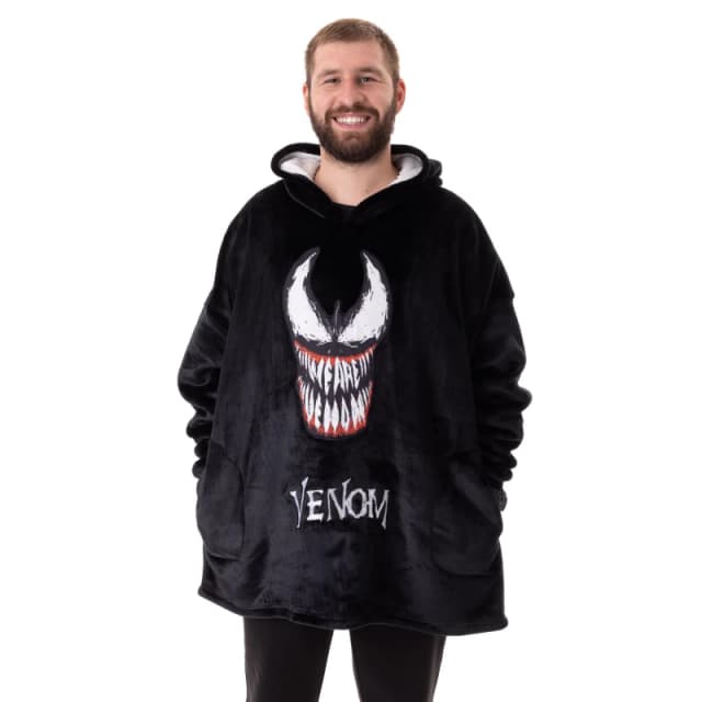 Marvel Marvel Men Blanket Hoodie in Black One Size Male 5063203277988