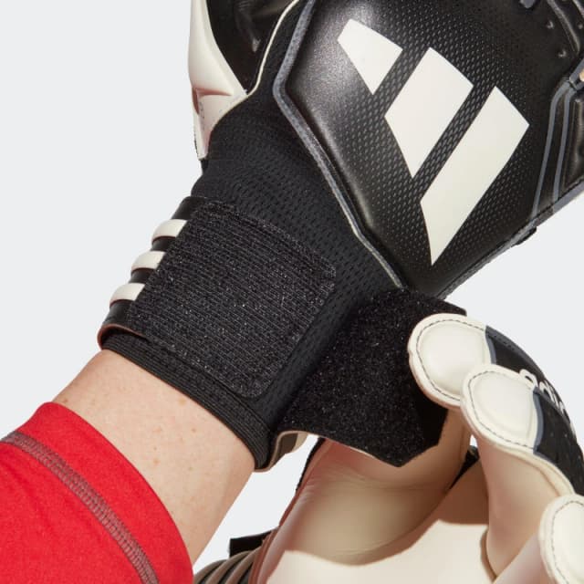 adidas Tiro League Goalkeeper Gloves Black / White / unisex 10.5 (45.3