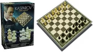 Garry Kasparov Wooden Chess Set
