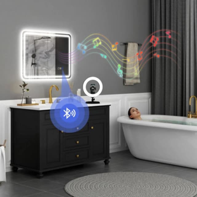 HOMCOM HOMCOM 600 x 800 mm Illuminated Bathroom Mirror with Bluetooth Clock Silver Size: 800mm x 600mm Silver 800mm x 600mm Unisex 5063603933477