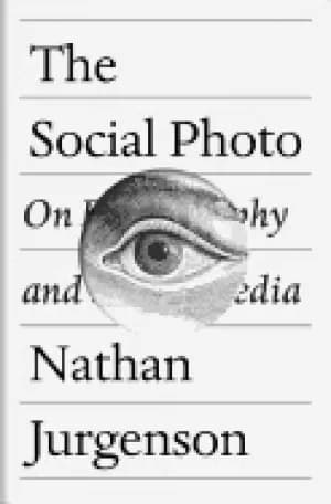 social photo on photography and social media