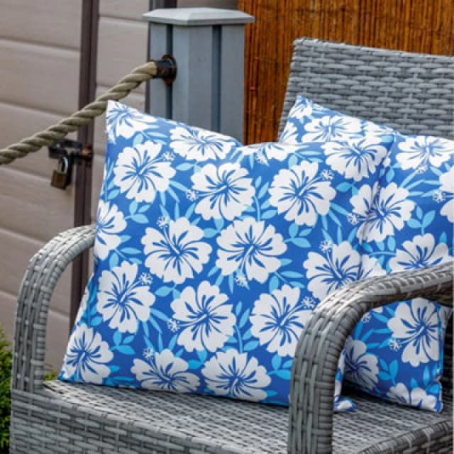 Streetwize Outdoor Blue Hawaiian Print Scatter Cushions Blue One Size