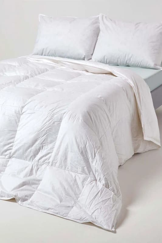 Homescapes Luxury White Duck Down 10.5 Tog King Size Autumn Duvet