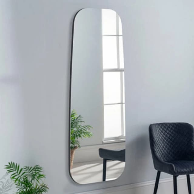 Yearn Mirrors Yearn Mirrors Large Full Length Organic Pebble Mirror in Black One Size Unisex 0716053063779