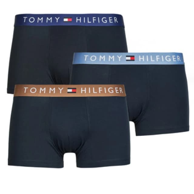 Tommy Hilfiger 3 Pack Everyday Essentials Trunks Black (White/Red/Grey) M