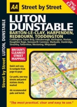 Street by Street Luton Dunstable by Automobile Association Paperback
