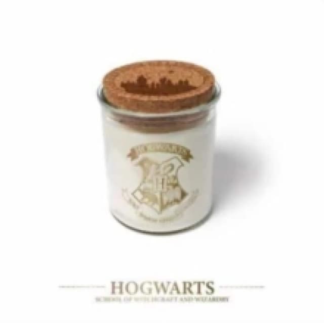 Harry Potter: Magical Color-Changing Hogwarts Candle (10 oz) Miscellaneous print