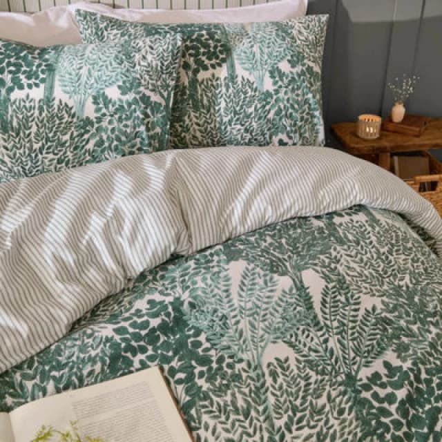 Wylder Topiary Reversible Duvet Cover Set