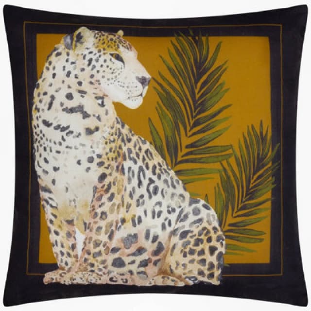 Paoletti Paoletti Leopardis Cat Printed Outdoor Cushion in Gold Size: 50cm x 50cm Gold 50cm x 50cm Unisex 5025532850881