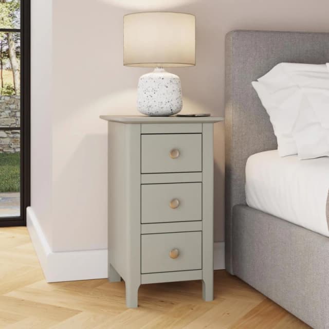 FWStyle FWStyle Palma 3 Drawer Grey Bedside Chest Table Nightstand Grey One Size Unisex 5056413128249