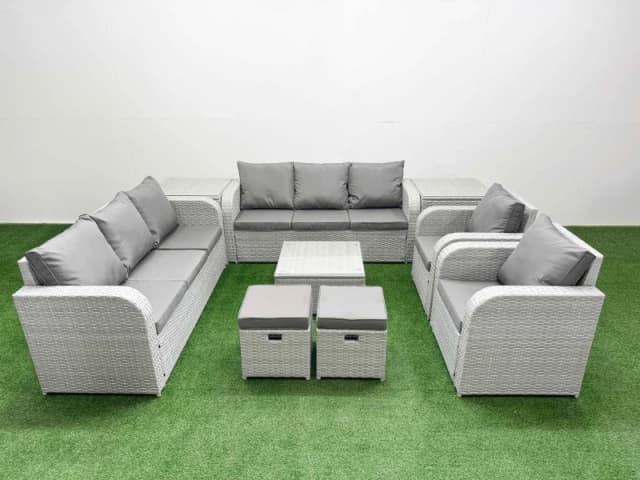 Fimous PE Rattan High Back Lounge Sofa Set Patio Square Coffee Table & Chairs Set with 3 Seater Sofa Reclining Chair Stools 2 Side Table Light Grey Li