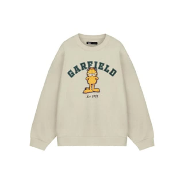Garfield Garfield Sweatshirt in Beige Size: Small Beige S Unisex 5063203904259