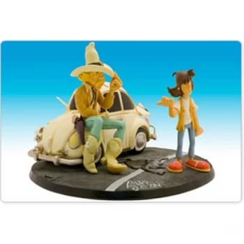 Altai & Jonson Diorama Statue