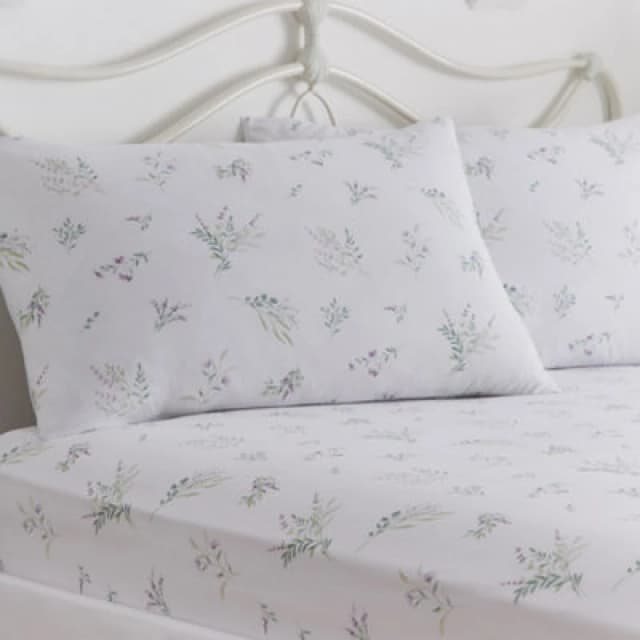 Dreams & Drapes 'Floral Sprig' Soft Touch 28cm Fitted Bed Sheet Set Lilac