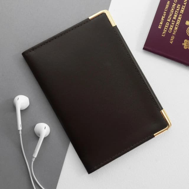 Treat Republic Leather Passport Cover Brown unisex Standard