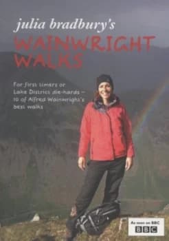 Julia Bradburys Wainwright Walks by Julia Bradbury Paperback