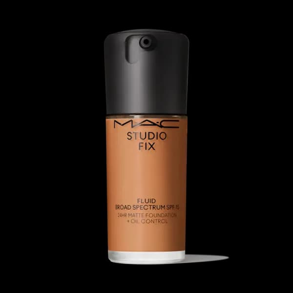 MAC Studio Fix Fluid SPF 15 Foundation - NC46 - Soft-Matte Finish - 24hr Medium-To-Full Coverage - 30ml - MAC Cosmetics