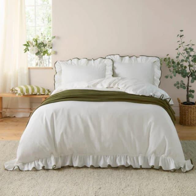 Wylder Nature Blousey Cotton Ruffle Duvet Set, Single, Green