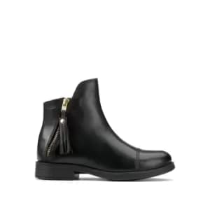 J AGATA C Leather Ankle Boots