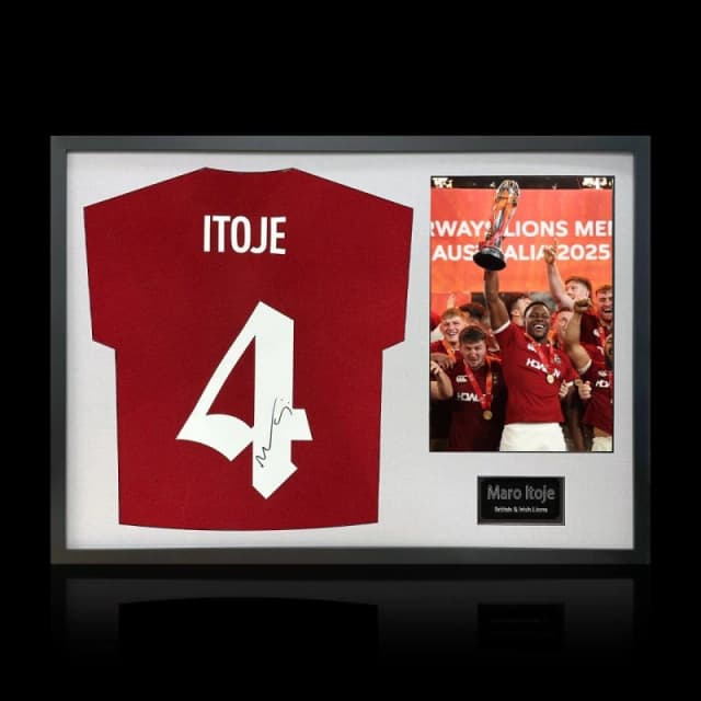 The Fan Cave Maro Itoje Signed British & Irish Lions 2025 Shirt Red unisex 750x550mm